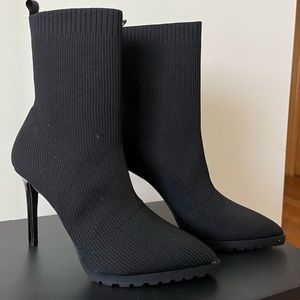 Mix No. 6 Black Knit Booties